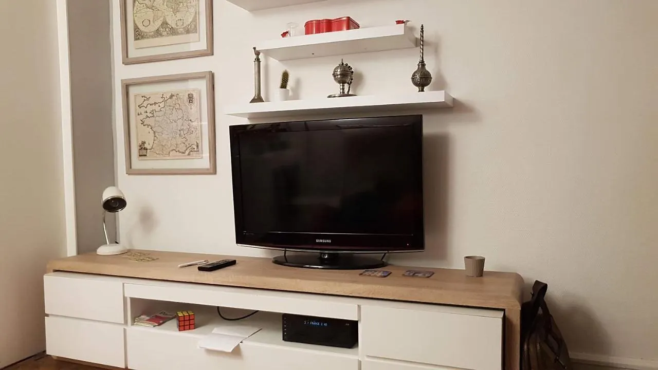 Cozy Appartement Paris Louvre Apartment